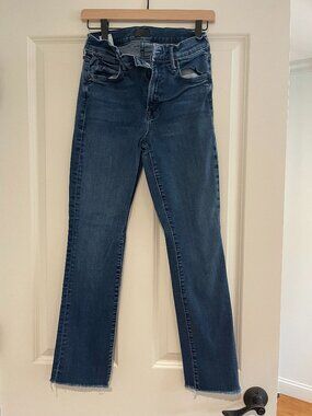 MOTHER DENIM - THE RASCAL ANKLE SNIPPET - MEDIUM WASH - Raw Hem - SIZE 27